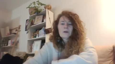 Snapshot of ericstephcam31 chatting on 01.31.25 Steph et Eric online show from 01.31.25