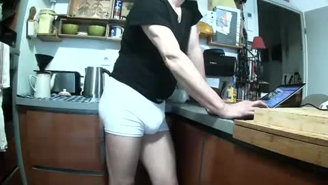 Snapshot of ericstephcam31 chatting on 02.26.25 Steph et Eric online show from 02.26.25