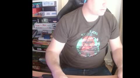 Snapshot of erik_dapper chatting on 11.08.25 Erik Dapper online show from 11.08.25