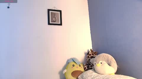 Snapshot of erik_golden_ chatting on 06.18.26 I am Erik online show from 06.18.26