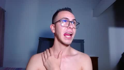 Erik rodriguez online show from 10.08.25