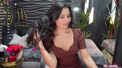 Snapshot of erika_soft chatting on 02.04.25 Erika online show from 02.04.25