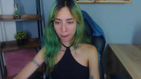 E R I K A - SAGITARIO..... online show from 11.14.25