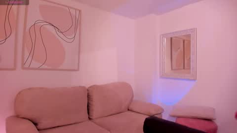 Erika Benz online show from 10.13.25