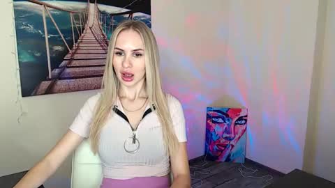 Erika online show from 10.13.25