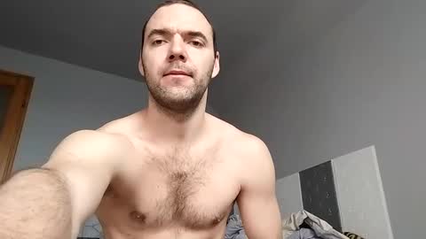 Snapshot of eriks17cm chatting on 02.12.25 HunStroker online show from 02.12.25