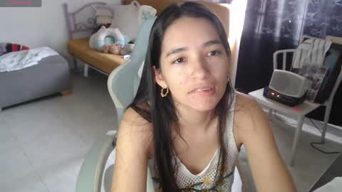 erina_1 online show from 06.04.26