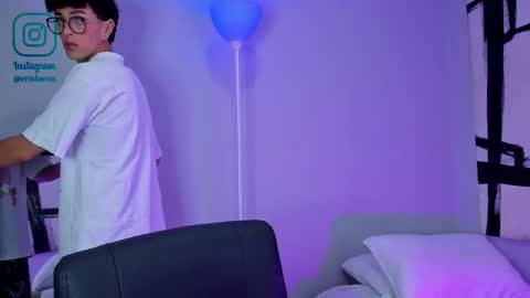   online show from 11.03.25