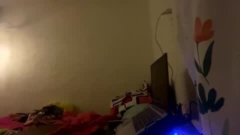 Snapshot of erixed chatting on 03.08.26 Gabs online show from 03.08.26