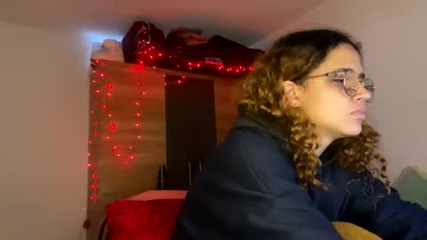 Snapshot of erixed chatting on 04.02.26 Gabs online show from 04.02.26