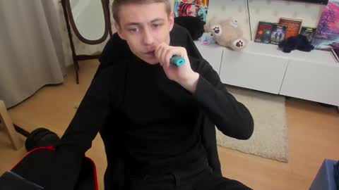 Max online show from 11.27.25