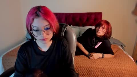 Snapshot of eros_nyx_ chatting on 02.11.26 eros_nyx_ online show from 02.11.26