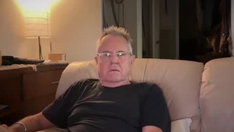 eros online show from 10.26.25