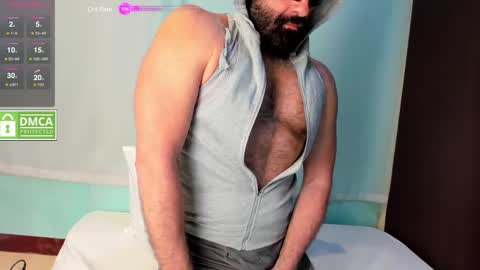 Snapshot of erotic_reign chatting on 01.30.25 Please me online show from 01.30.25