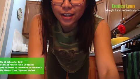 Lynn   online show from 02.06.25