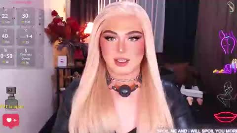 Snapshot of eroticfowler69 chatting on 01.19.25 Anastasia online show from 01.19.25