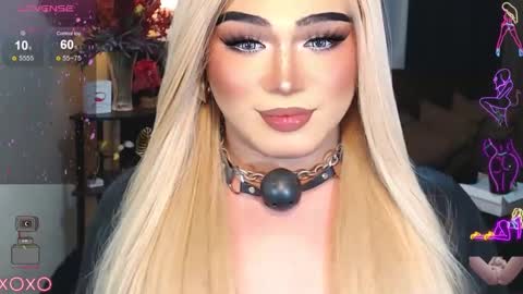 Snapshot of eroticfowler69 chatting on 02.10.25 Anastasia online show from 02.10.25