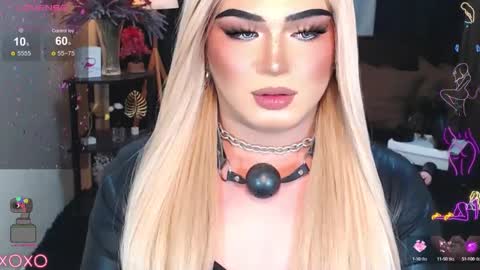 Snapshot of eroticfowler69 chatting on 02.13.25 Anastasia online show from 02.13.25