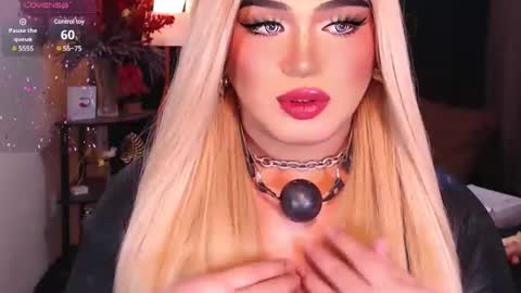 Snapshot of eroticfowler69 chatting on 03.12.25 Anastasia online show from 03.12.25