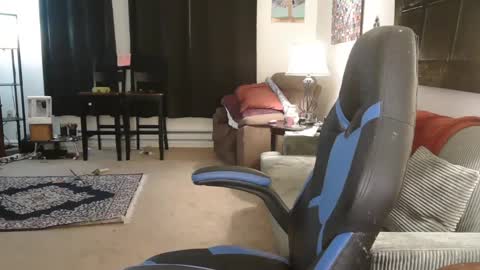 Snapshot of eroticsiren2 chatting on 12.19.24 EroticSiren2 online show from 12.19.24