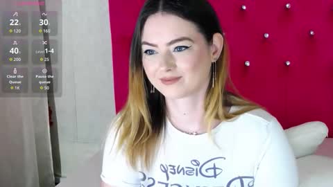 Erika online show from 11.25.25