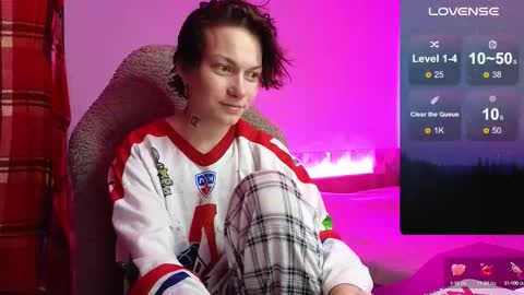 esajukyy online show from 10.16.25