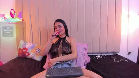 Scarlett online show from 03.26.26