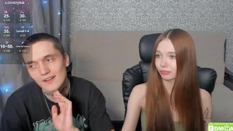 Snapshot of eshcka chatting on 01.06.25 Megan and Brad online show from 01.06.25