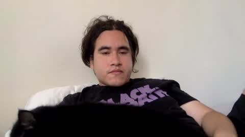 esiiiiiiiiiis online show from 06.23.26