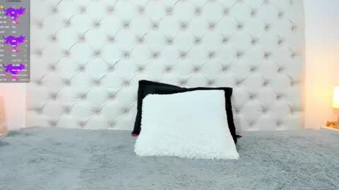 esmeralda  online show from 03.04.25