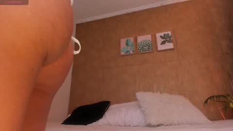 Snapshot of esmeralda__g chatting on 02.23.25 Esmeralda G online show from 02.23.25