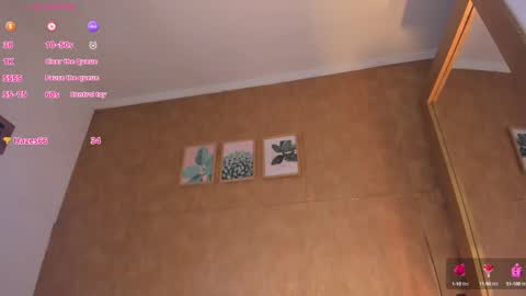 Snapshot of esmeralda__g chatting on 03.07.25 Esmeralda G online show from 03.07.25