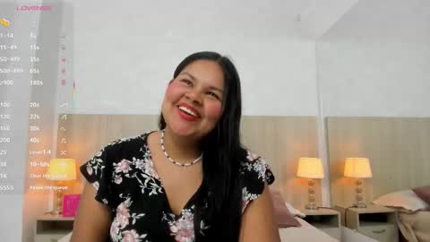 Esmeralda online show from 03.28.26