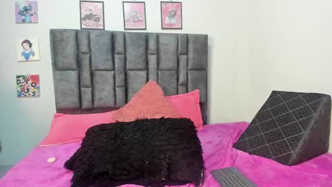 Perla online show from 07.10.26