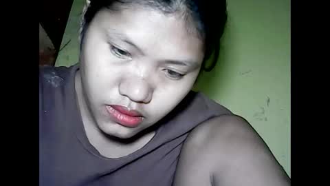 Snapshot of especialgirl_28 chatting on 12.23.24 especialgirl_28 online show from 12.23.24