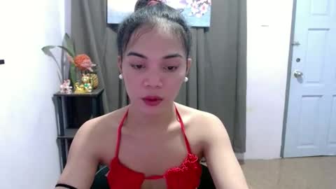 especialluv4you online show from 12.04.25