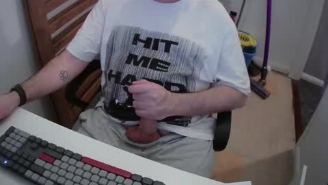 Snapshot of essex_wild chatting on 02.23.26 Morph online show from 02.23.26