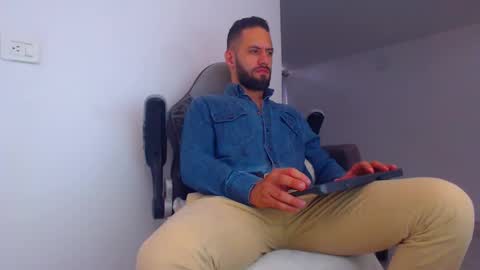 esteban online show from 03.12.25