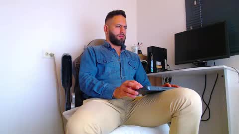 esteban online show from 02.10.26