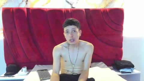 ESTEBAN online show from 01.08.26