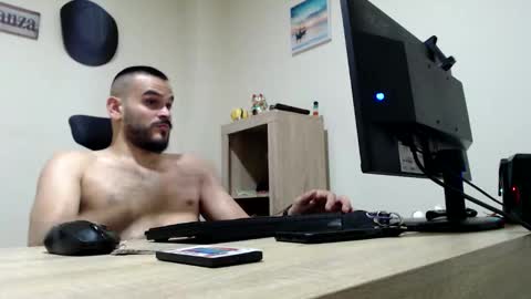 Esteban Fernandez online show from 02.28.26