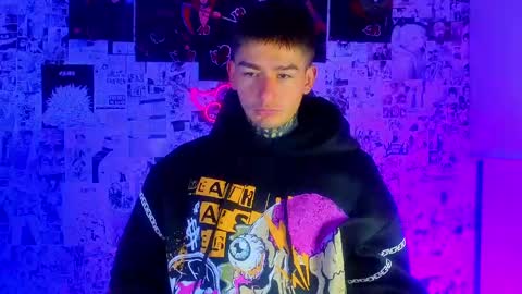 Esteban independent model online show from 03.26.26