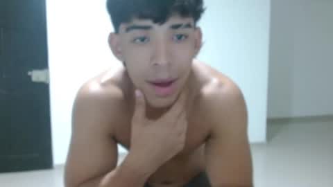 Snapshot of estebantamara chatting on 09.12.25 Esteban Hotman online show from 09.12.25