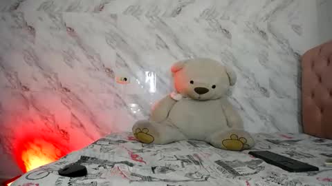 estefani robles online show from 04.11.26