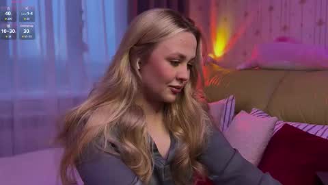 Estella online show from 03.08.26