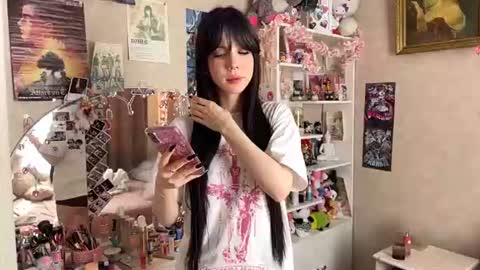 estellezdebski online show from 06.27.26