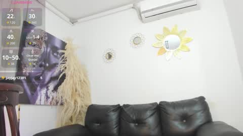 Estephany online show from 12.13.25