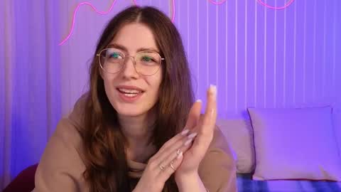 Ester online show from 01.20.25