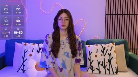 Ester online show from 02.24.25