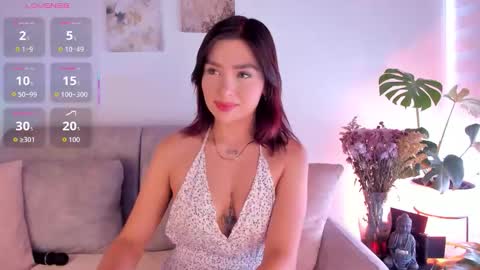 Snapshot of estercollins_ chatting on 09.22.25 Is secret online show from 09.22.25